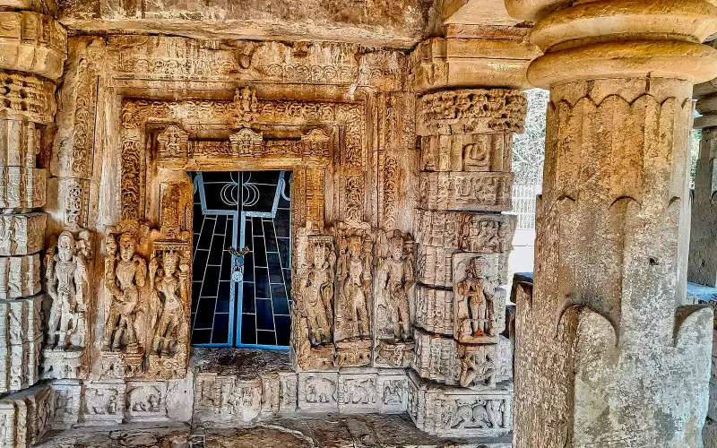 0012623 Mahadeva temple and Bairagi matha, Narayanpur Balodabazar 083